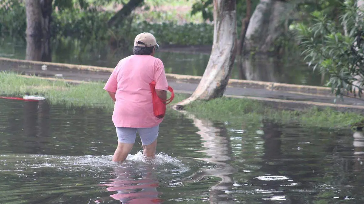 Inundaciones en calles de Veracruz